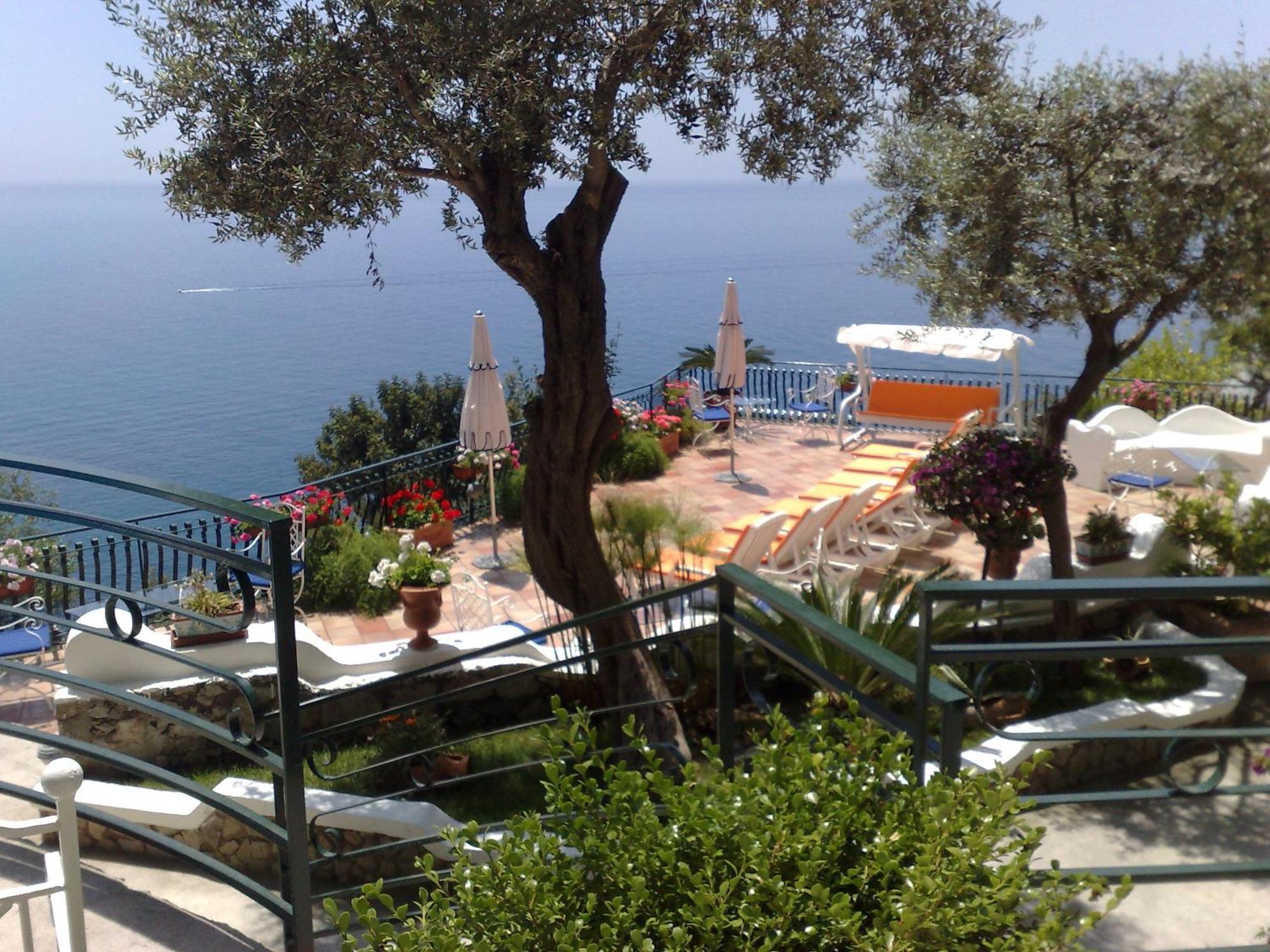 Luxury Villas Positano Luaran gambar